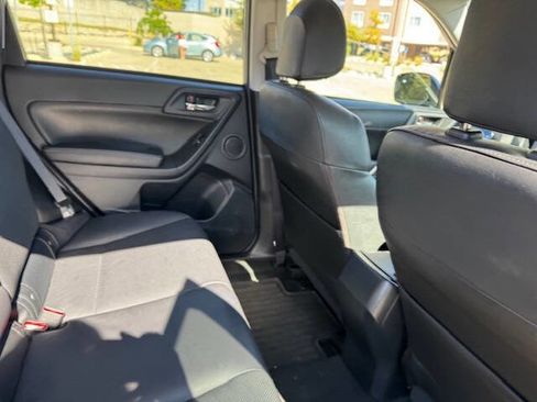 Used 2016 Subaru Forester 2.0XT Touring w/ Eyesight & Navigation System image 21