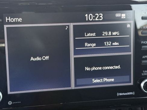 Used 2022 Toyota Corolla Cross XLE w/ Convenience Package FWD image 19