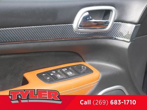 Used 2016 Jeep Grand Cherokee SRT AWD/4WD image 21
