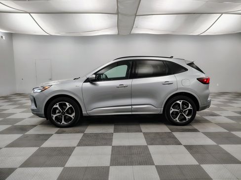 Used 2023 Ford Escape ST-Line Select w/ Tech Pack #2 AWD/4WD image 8