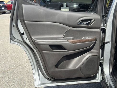 Used 2023 GMC Acadia Denali w/ Denali Ultimate Package image 23