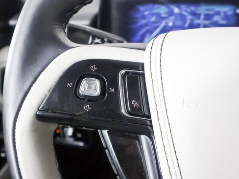 Used 2025 Lincoln Aviator Reserve w/ Illumination Package image 47