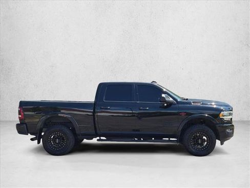Used 2022 RAM 2500 Laramie AWD/4WD image 5