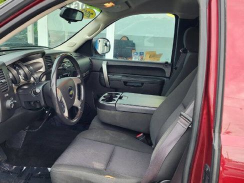 Used 2013 Chevrolet Silverado 1500 LT w/ All-Star Edition AWD/4WD image 9