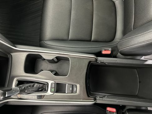 Used 2019 Honda Accord Sport image 14
