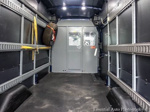 Used 2018 Ford Transit 350 148 High Roof Extended RWD image 18