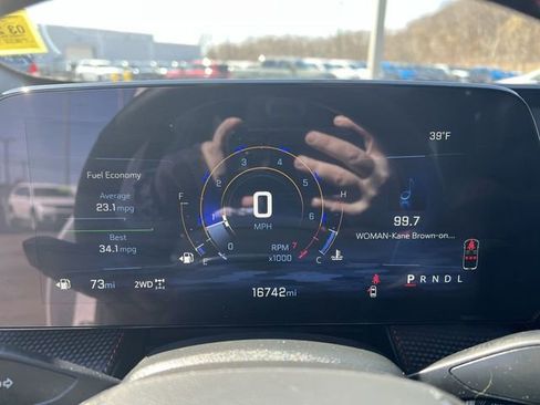 Used 2025 Chevrolet Equinox RS w/ Safety and Technology Package image 23