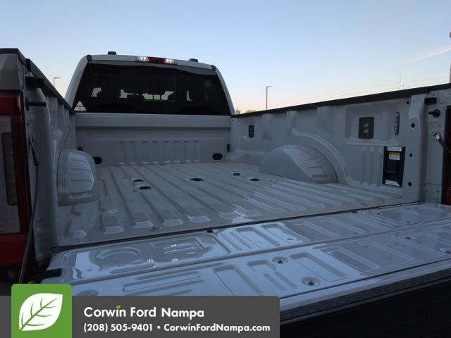 New 2026 Ford F450 Platinum w/ FX4 Off-Road Package AWD/4WD image 27