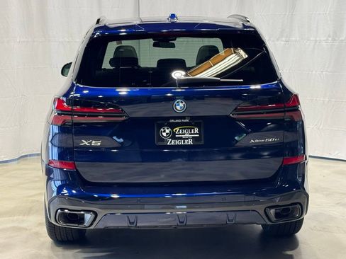 Used 2026 BMW X5 xDrive50e w/ M Sport Package image 5