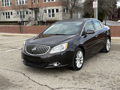 Used 2013 Buick Verano FWD image 6