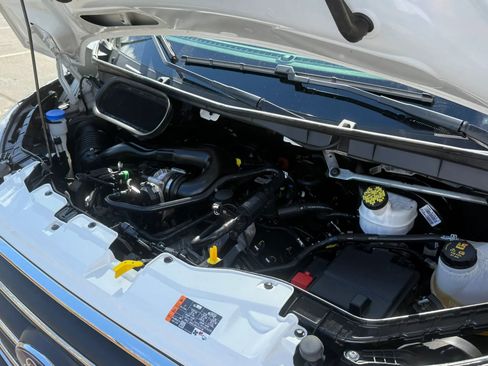 Used 2023 Ford Transit 250 Medium Roof AWD image 27