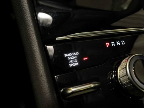 Used 2022 Jeep Grand Cherokee L Limited image 22