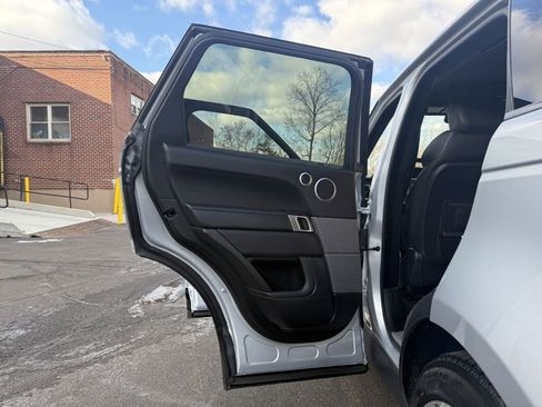 Used 2016 Land Rover Range Rover Sport Supercharged image 19