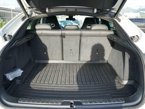 Used 2018 BMW X6 M w/ Executive Package image 31