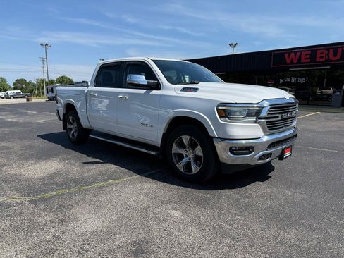 Used 2022 RAM 1500 Laramie AWD/4WD image 3