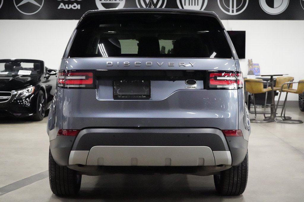 Used 2018 Land Rover Discovery HSE AWD/4WD image 4