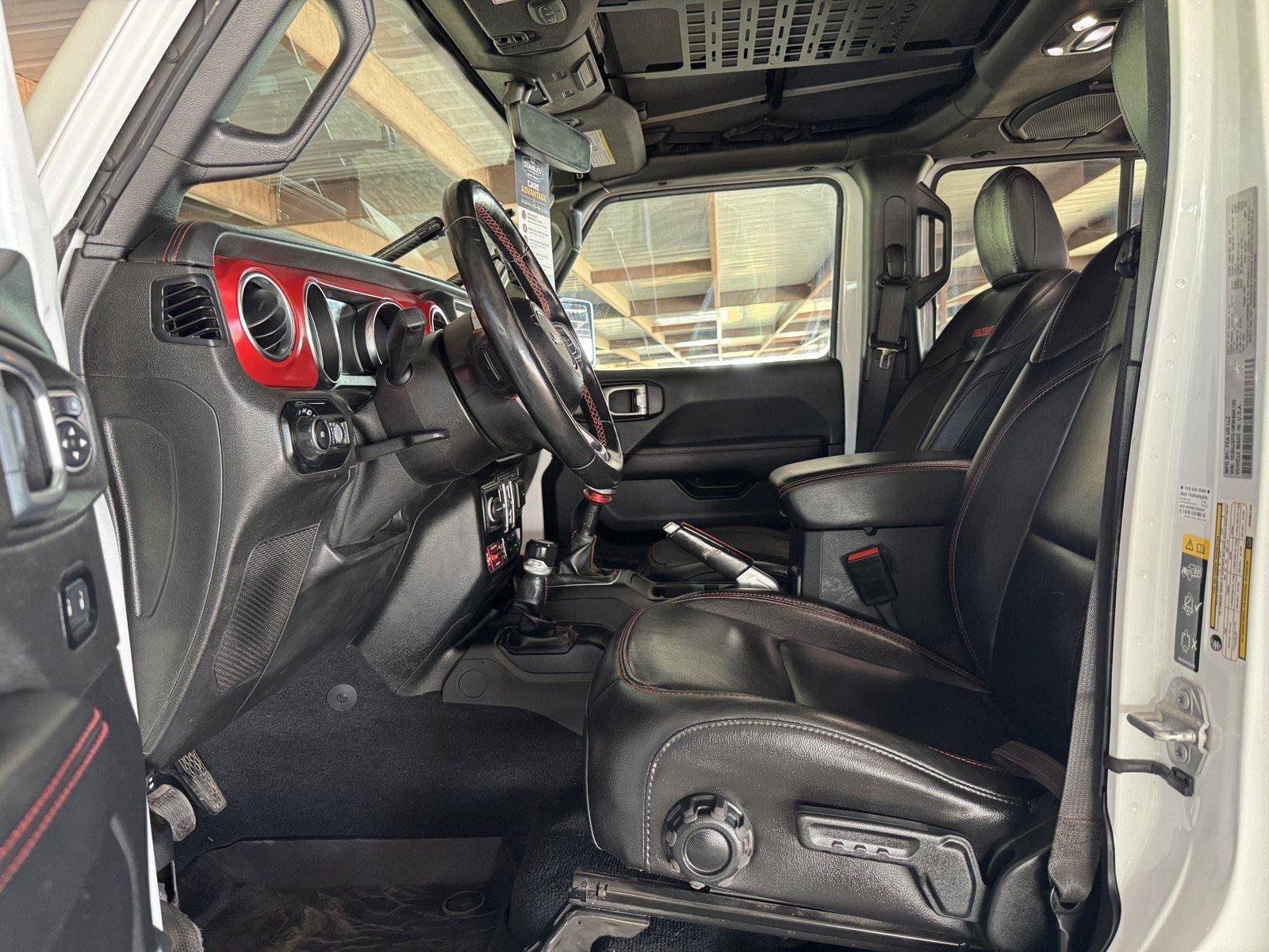 Used 2021 Jeep Wrangler Unlimited Rubicon AWD/4WD image 27
