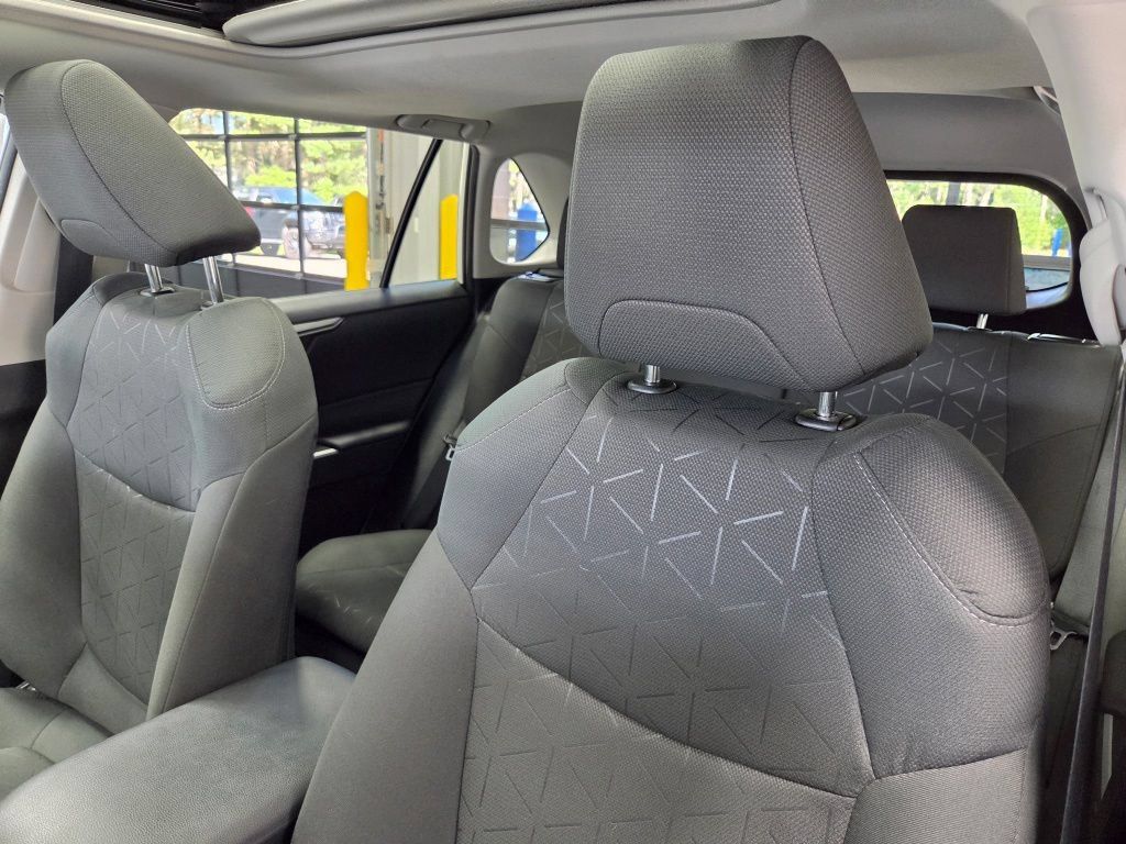 Used 2024 Toyota RAV4 XLE w/ Convenience Package AWD/4WD image 22