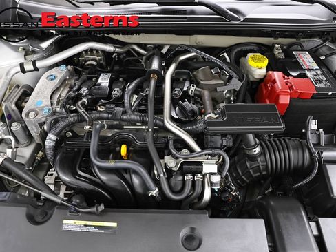 Used 2022 Nissan Sentra SV FWD image 7