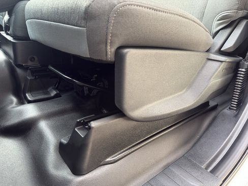 New 2025 Ford F150 XL w/ Equipment Group 103A High image 15