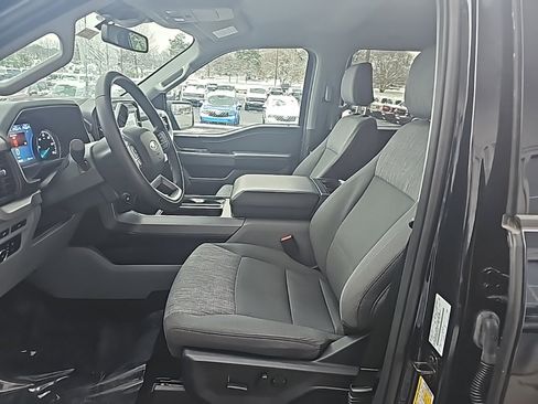 Used 2023 Ford F150 XLT w/ Equipment Group 302A High image 9