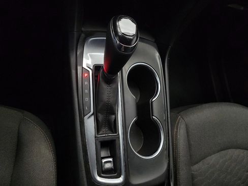 Used 2019 Chevrolet Equinox LT FWD image 26