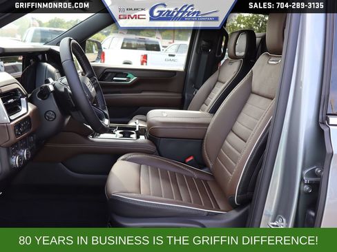 New 2026 GMC Yukon XL Denali Ultimate AWD/4WD image 12