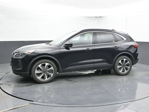 Used 2024 Ford Escape Platinum AWD/4WD image 8
