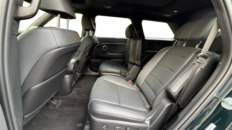 Used 2026 Hyundai Palisade Calligraphy AWD/4WD image 16