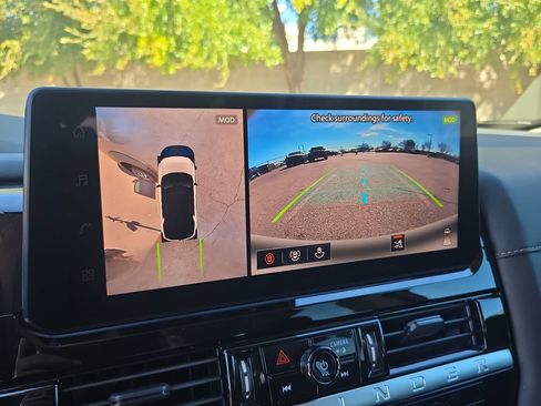 New 2026 Nissan Pathfinder SL w/ Cargo Package image 23