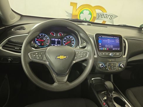 Used 2024 Chevrolet Malibu LT FWD image 14