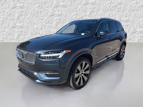 Used 2024 Volvo XC90 B5 Plus image 7