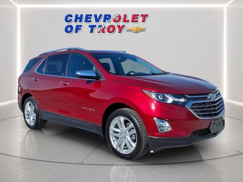 Used 2018 Chevrolet Equinox Premier AWD/4WD image 1