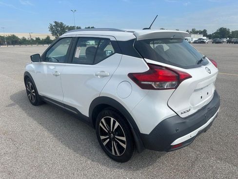 Used 2020 Nissan Kicks SR FWD image 5