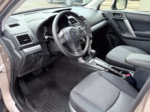 Used 2015 Subaru Forester 2.5i Premium w/ All-Weather Package AWD/4WD image 8