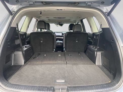 Used 2025 Kia Telluride S FWD image 28