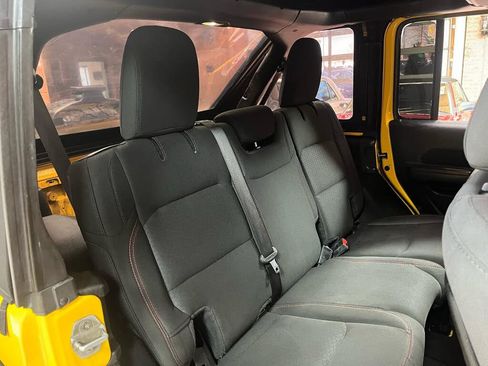 Used 2020 Jeep Wrangler Unlimited Rubicon AWD/4WD image 27