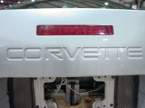 Used 1996 Chevrolet Corvette Coupe image 25