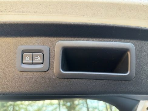 Used 2024 MAZDA CX-50 AWD 2.5 S w/ Weather Package image 22