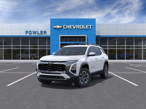 New 2026 Chevrolet Equinox ACTIV w/ LPO, Trailering Package AWD/4WD image 8