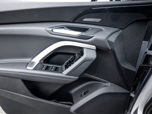 New 2025 Audi Q5 2.0T Premium Plus image 13