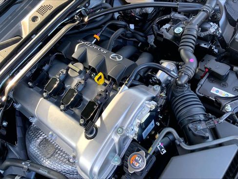 New 2026 MAZDA MX-5 Miata RF Grand Touring RWD image 17