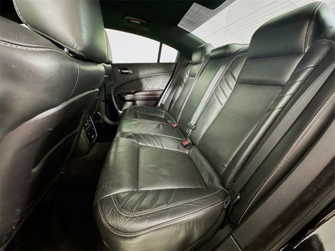 Used 2018 Dodge Charger SRT Hellcat w/ Harman/Kardon Audio Group image 4