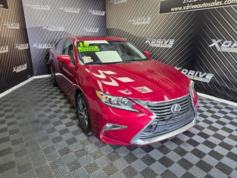 Used 2016 Lexus ES 350 w/ Luxury Package w/Wood Trim image 7