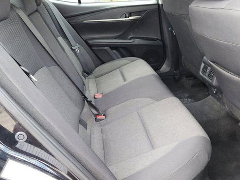 Used 2025 Toyota Camry LE image 30