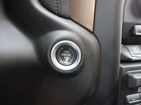 Used 2022 Chevrolet Silverado 3500 High Country w/ Safety Package II image 12