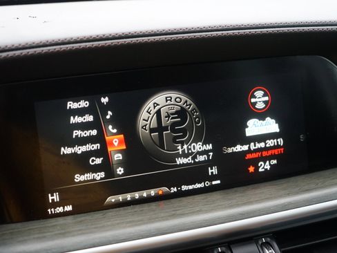 Used 2019 Alfa Romeo Stelvio Ti Lusso w/ Quick Order Package 22X Lusso image 25