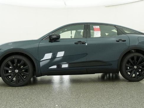 New 2026 Toyota Crown AWD/4WD image 21