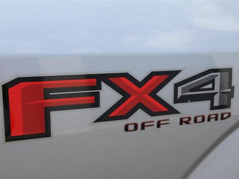 Used 2020 Ford F150 XLT w/ Equipment Group 302A Luxury AWD/4WD image 13