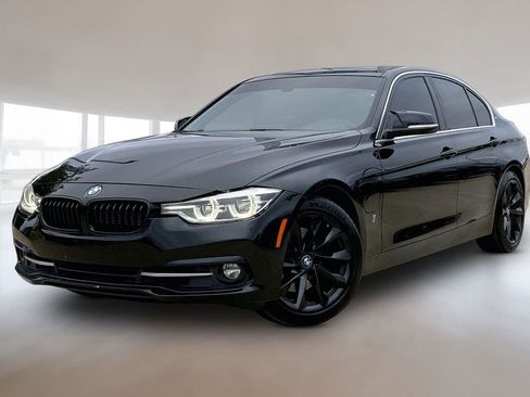 Used 2018 BMW 330e w/ Convenience Package RWD image 1